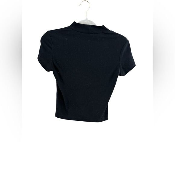 SHEIN US size medium black short sleeve knit top - Picture 5 of 9